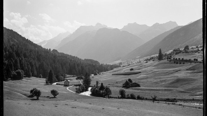 Historische Aufnahme Steinach. | Bildquelle: SWR Historische Aufnahme Steinach.