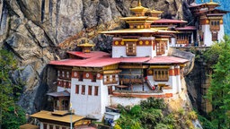 Buddhistisches Kloster Taktsang an einer Felswand