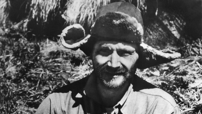 Der Bergsteiger Heinrich Harrer | Bildquelle: dpa Der Bergsteiger Heinrich Harrer