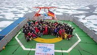 Das MOSAIC-Team am tauenden Nordpol.