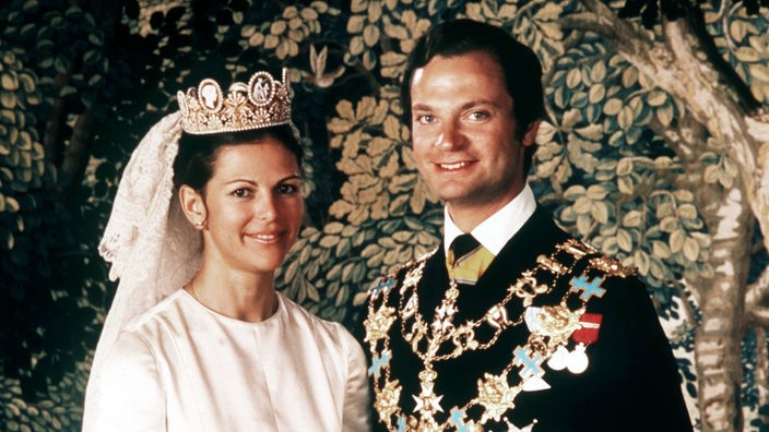 Das offizielle Hochzeitsfoto von König Carl XVI. Gustaf und Königin Silvia