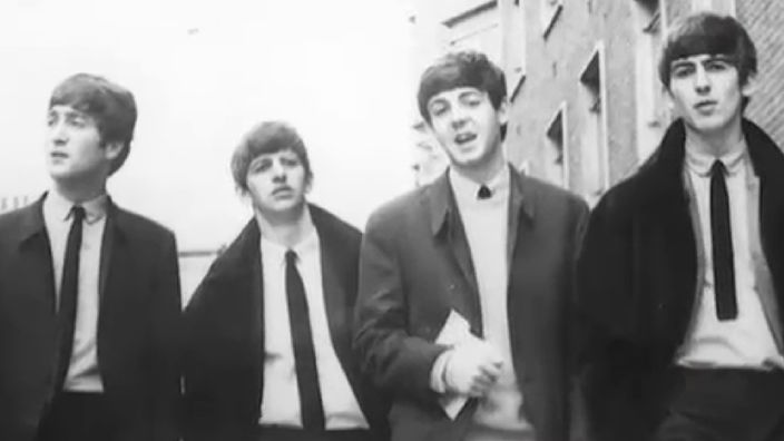 Schwarz weiß Bild von den Beatles.