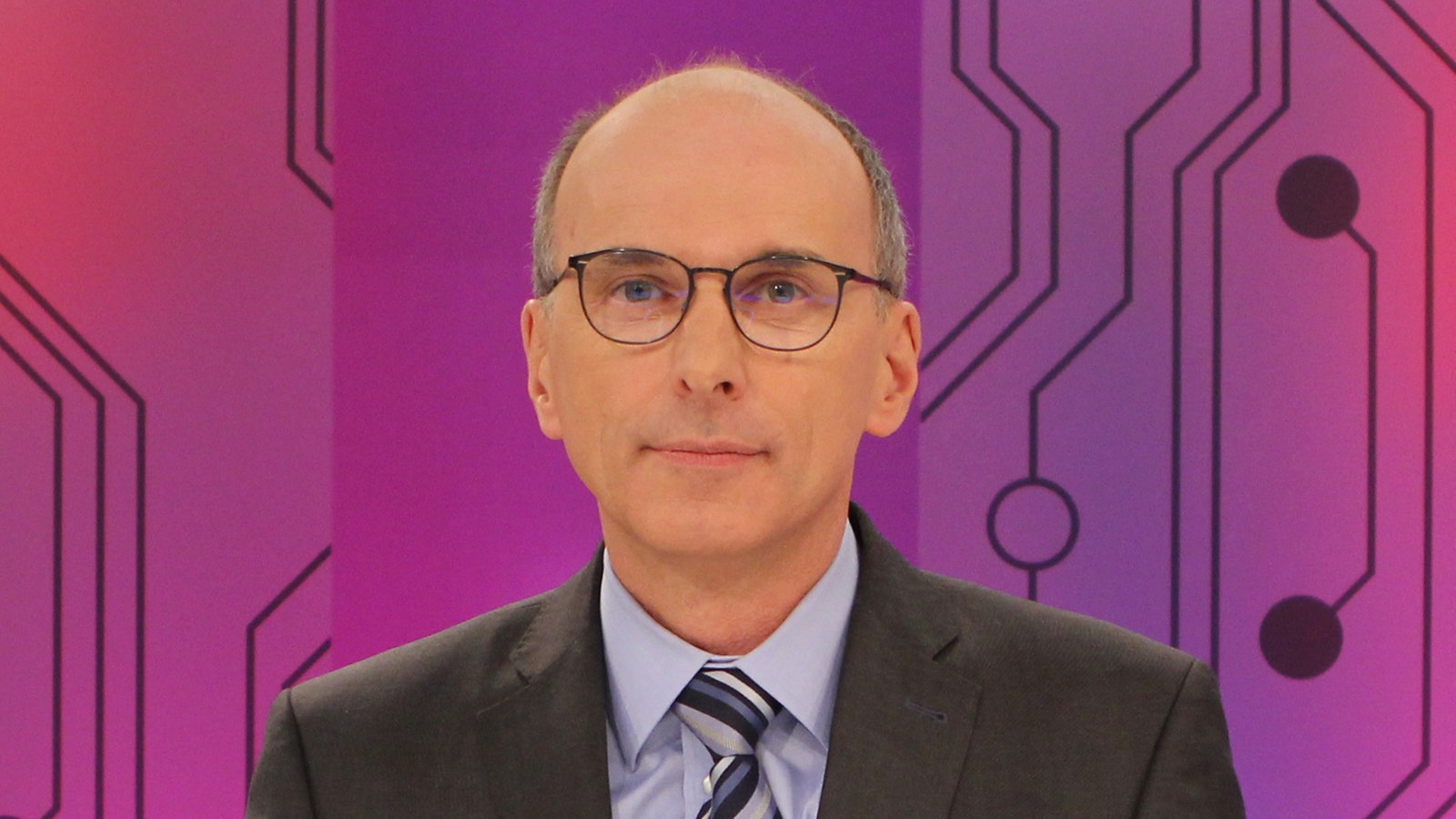 Porträtfoto von Axel Rahmel | Bildquelle: WDR / Anette Kiefer Porträtfoto von Axel Rahmel