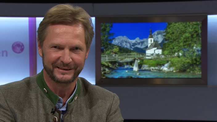 Portraitaufnahme von Fritz Rasp. | Bildquelle: SWR Portraitaufnahme von Fritz Rasp.