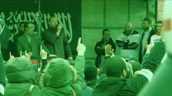Islamisten bei einer Kundgebung.