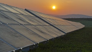 Ein Solarkraftwerk in Sachsen