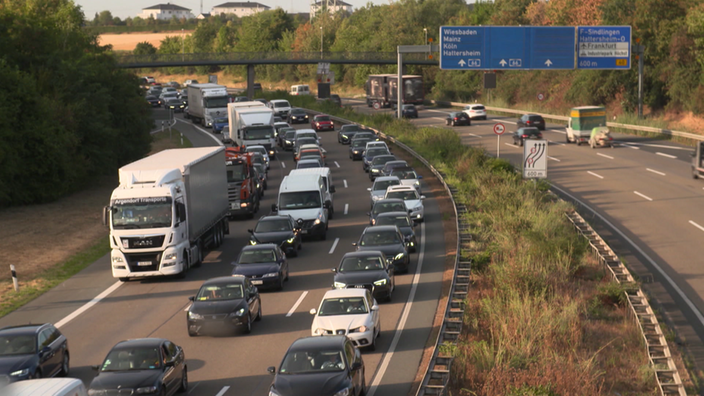 Stau auf deutscher Autobahn.