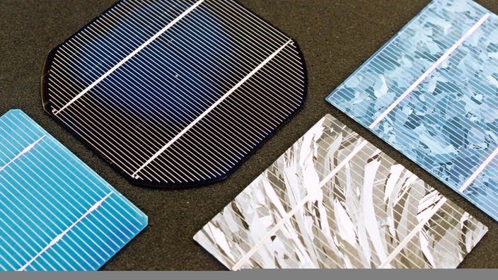 Verschiedene Formen von Solarzellen nebeneinander aufgereiht
