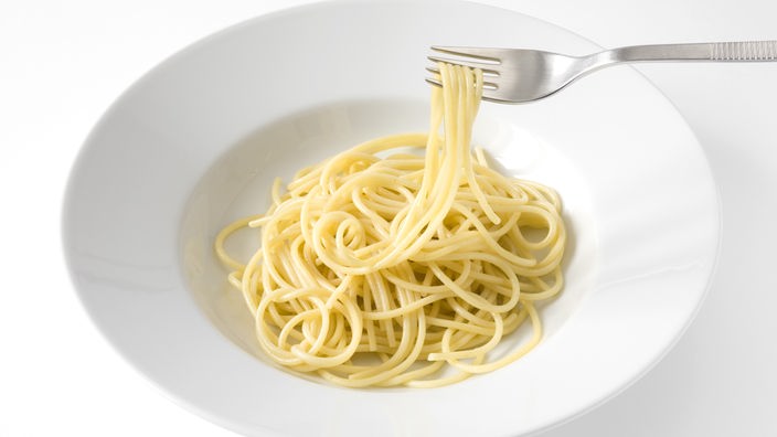 Gummi-Molekülketten erinnern an Spaghetti.